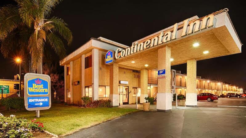 贝斯特韦斯特Plus欧陆套房酒店 埃尔卡洪 外观 照片